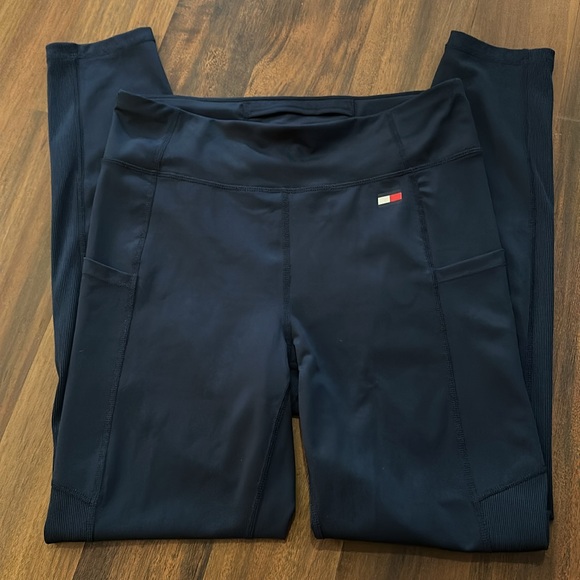 Tommy Hilfiger Sport Navy Leggings Size Medium- Workout, Yoga, Activewear - Picture 8 of 11